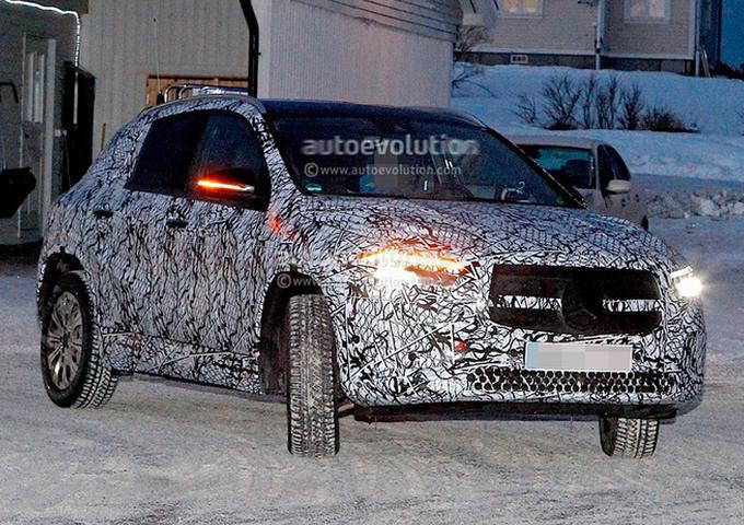 奔驰全新EQA渲染图曝光!续航400公里/配双电机