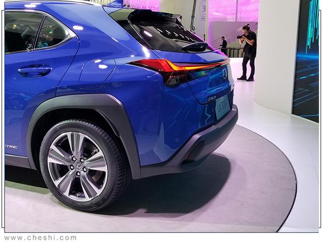 雷克萨斯全新UX300e信息曝光 即将开卖/续航400km
